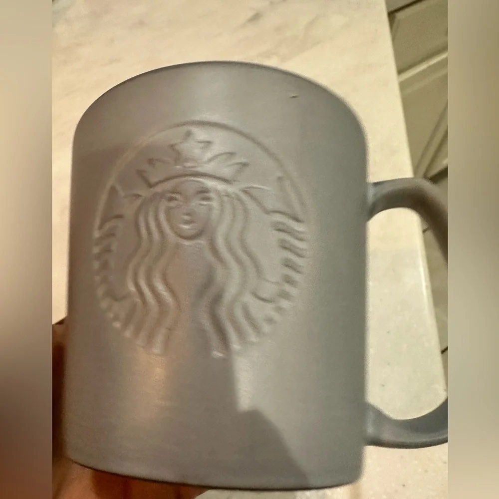 Starbucks 2019 Siren Logo 12 oz TALL Gray Mermaid Coffee Cup Mug Hot Chocolate